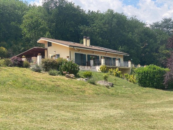casa indipendente in vendita a Vicovaro