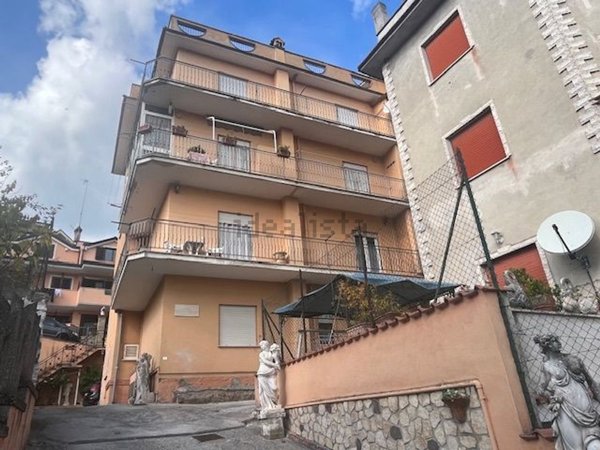 appartamento in vendita a Vicovaro