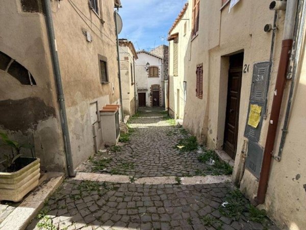 appartamento in vendita a Vicovaro