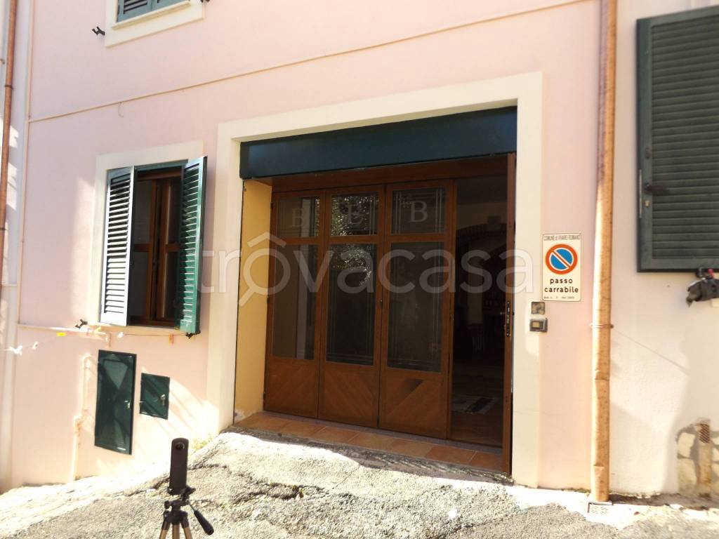 appartamento in vendita a Vivaro Romano