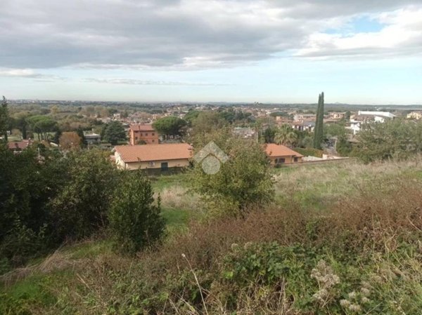 casa indipendente in vendita a Zagarolo in zona Valle Martella