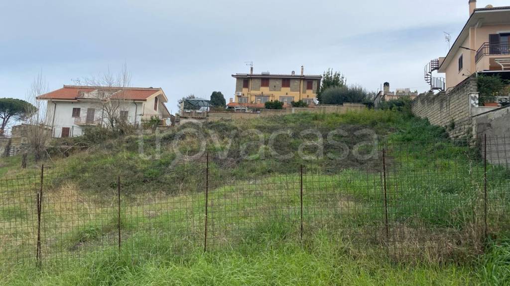 terreno edificabile in vendita a Zagarolo in zona Valle Martella
