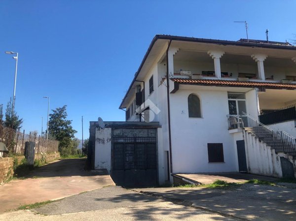 casa indipendente in vendita a Zagarolo