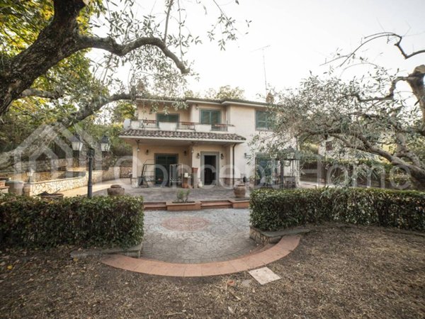 casa indipendente in vendita a Zagarolo in zona Valle Martella