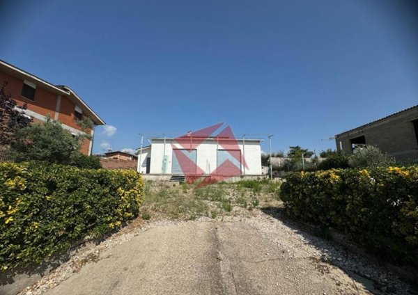 quadrivano in vendita a Zagarolo in zona Valle Martella