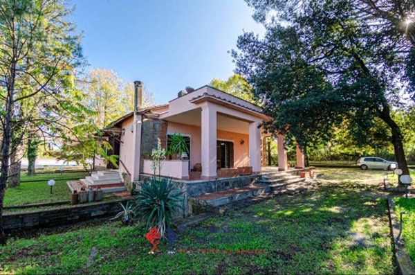 casa indipendente in vendita a Zagarolo