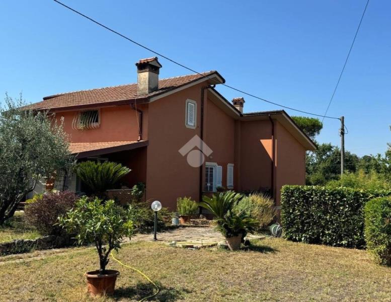 casa indipendente in vendita a Zagarolo