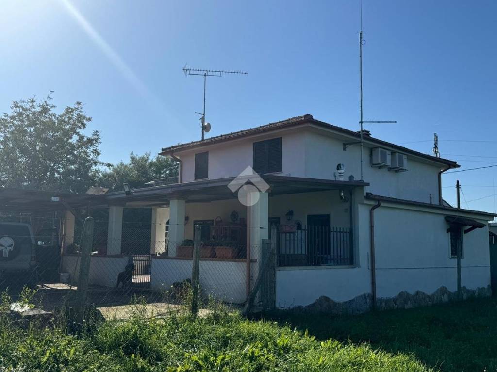 casa indipendente in vendita a Zagarolo