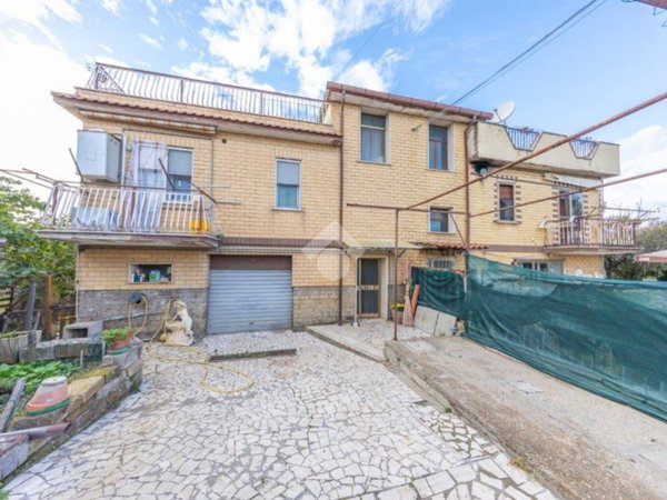 appartamento in vendita a Zagarolo in zona Valle Martella