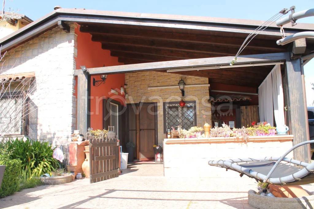 casa indipendente in vendita a Zagarolo