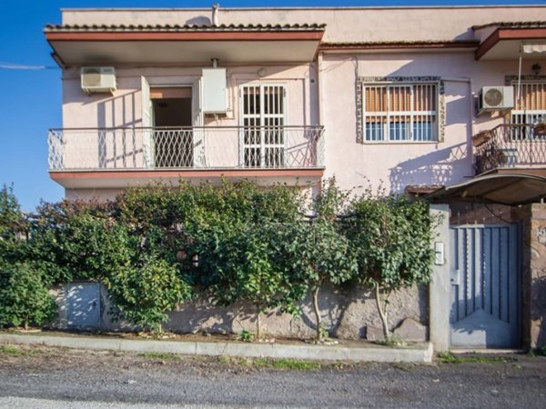 appartamento in vendita a Zagarolo in zona Valle Martella