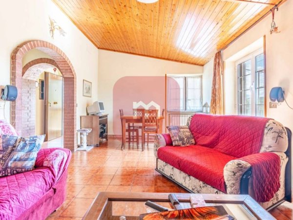 casa indipendente in vendita a Zagarolo