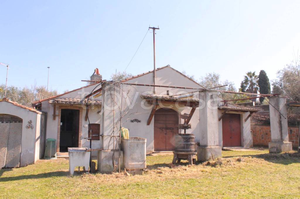 casa indipendente in vendita a Zagarolo