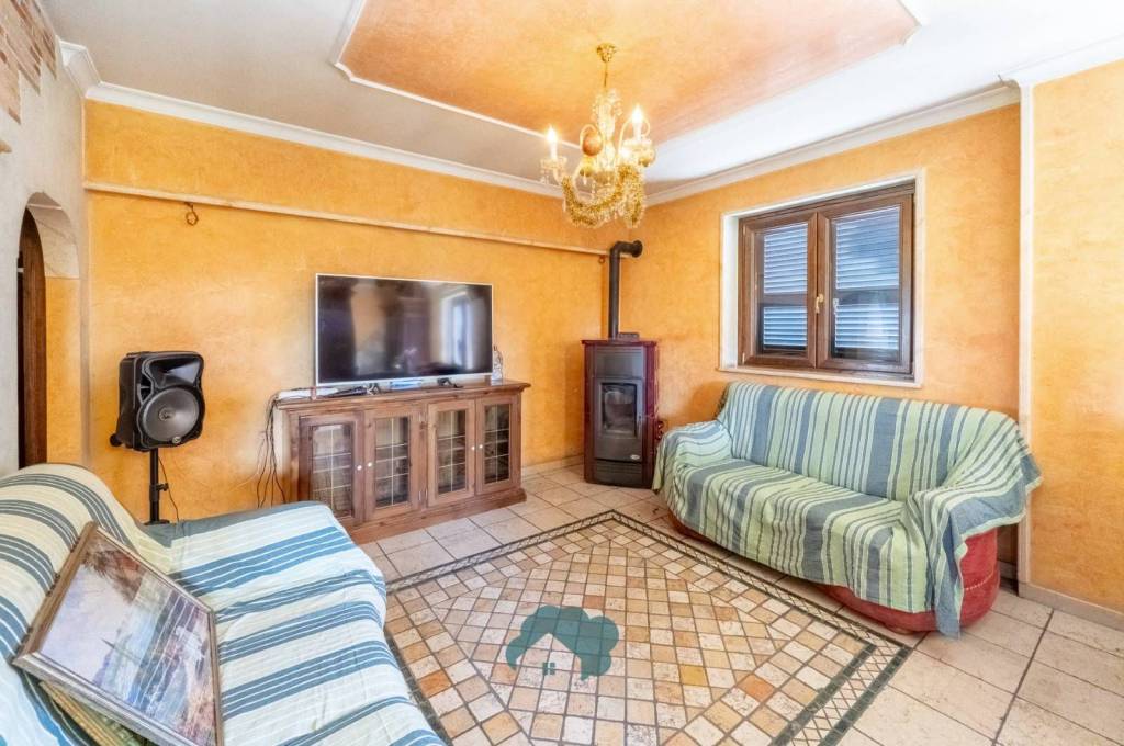 casa indipendente in vendita a Zagarolo in zona Valle Martella