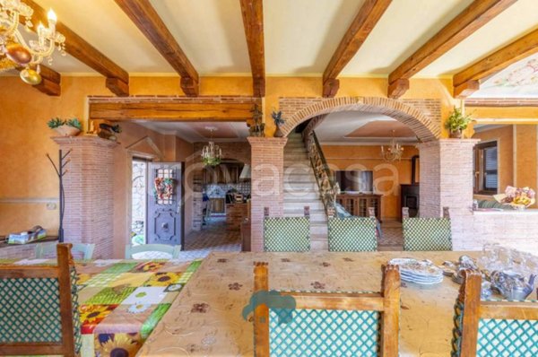 casa indipendente in vendita a Zagarolo in zona Valle Martella