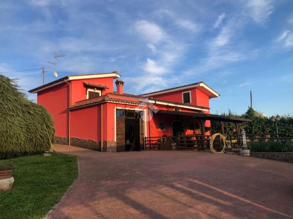 casa indipendente in vendita a Zagarolo