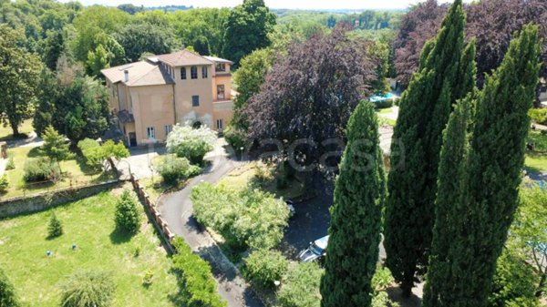 casa indipendente in vendita a Zagarolo