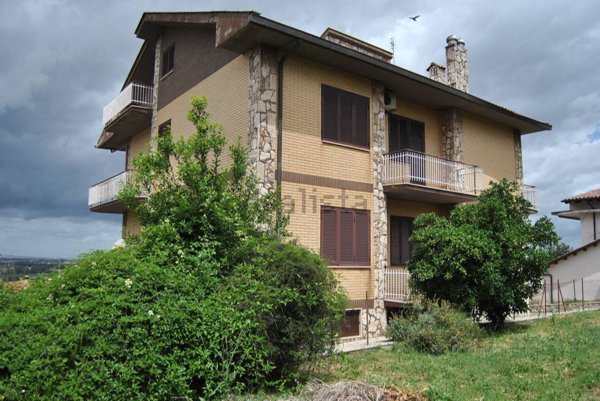 appartamento in vendita a Zagarolo in zona Valle Martella