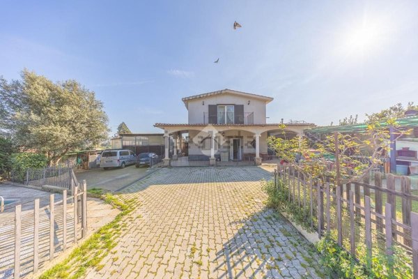 casa indipendente in vendita a Zagarolo in zona Valle Martella