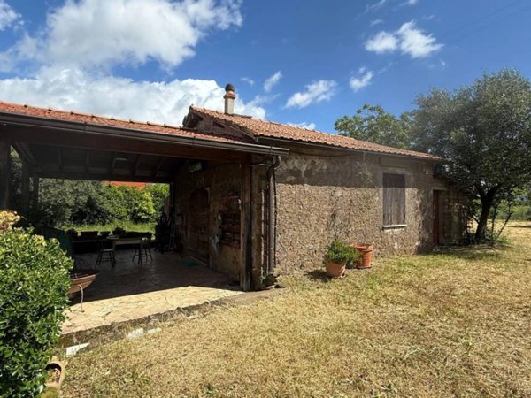 casa indipendente in vendita a Zagarolo