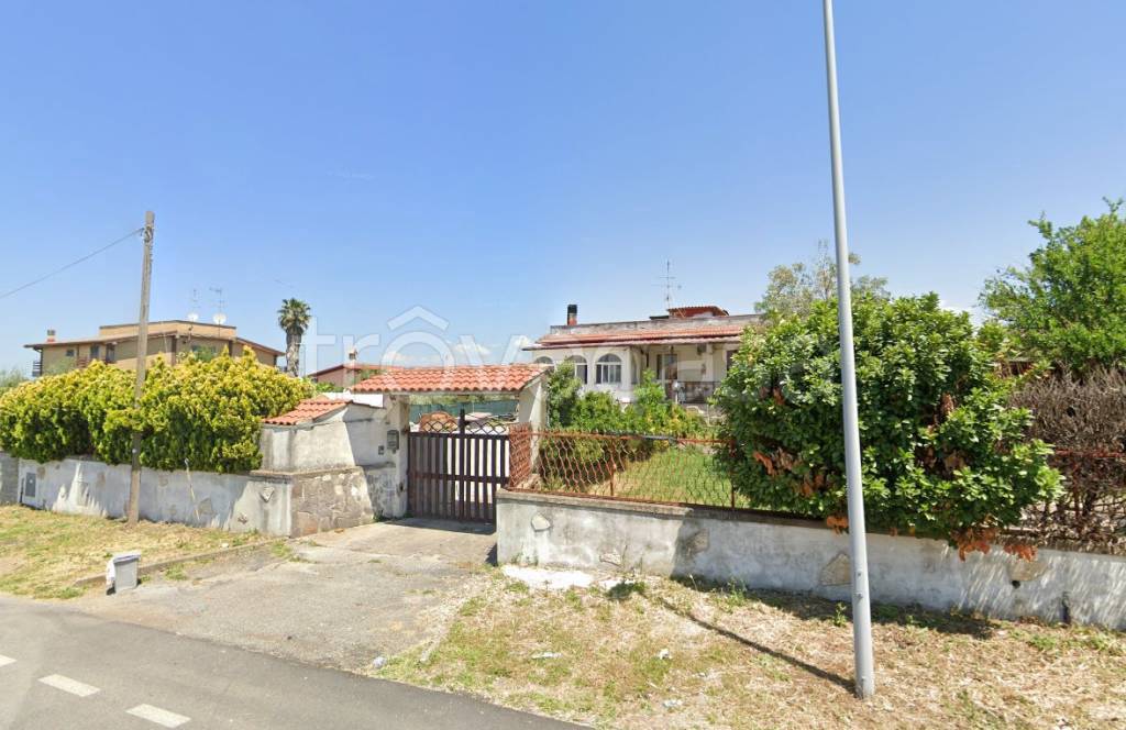 casa indipendente in vendita a Zagarolo in zona Valle Martella