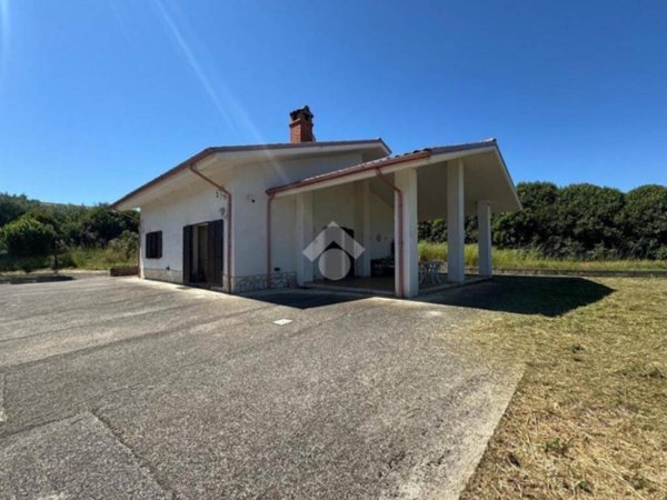 casa indipendente in vendita a Zagarolo