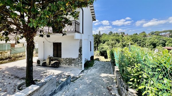 casa indipendente in vendita a Zagarolo