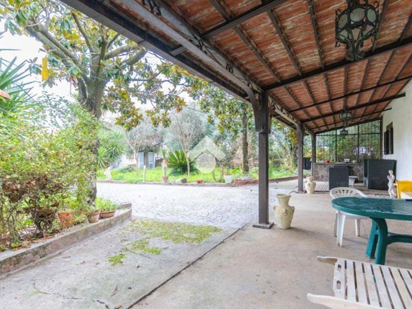 casa indipendente in vendita a Zagarolo in zona Valle Martella