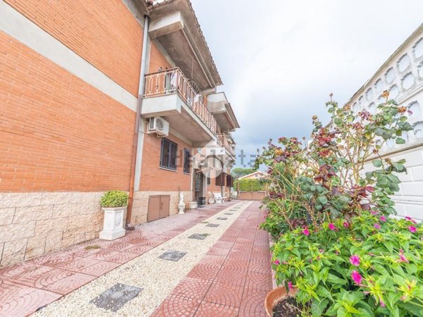 appartamento in vendita a Zagarolo in zona Valle Martella