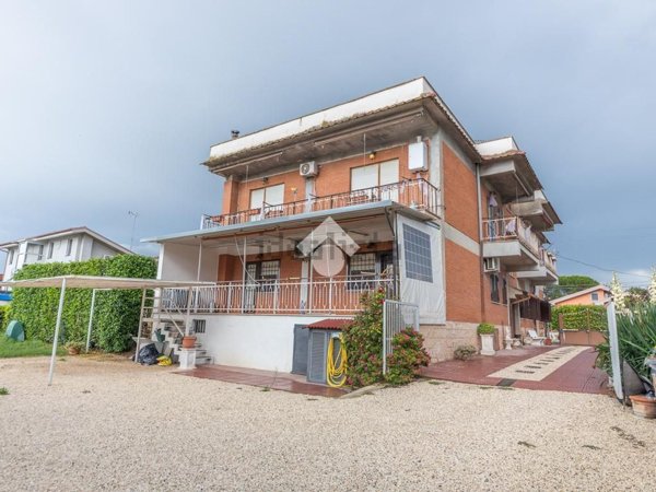 appartamento in vendita a Zagarolo in zona Valle Martella