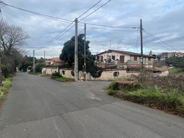 casa indipendente in vendita a Zagarolo