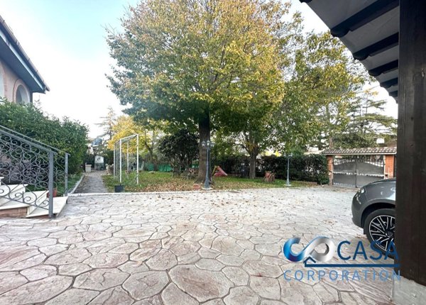 casa indipendente in vendita a Zagarolo in zona Valle Martella