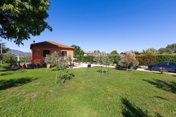 casa indipendente in vendita a Zagarolo