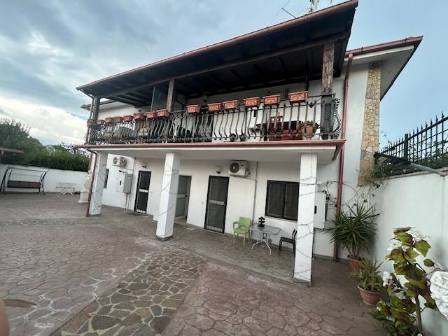 appartamento in vendita a Zagarolo in zona Valle Martella
