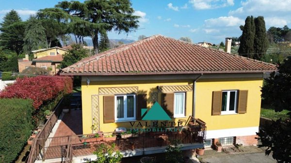 casa indipendente in vendita a Zagarolo