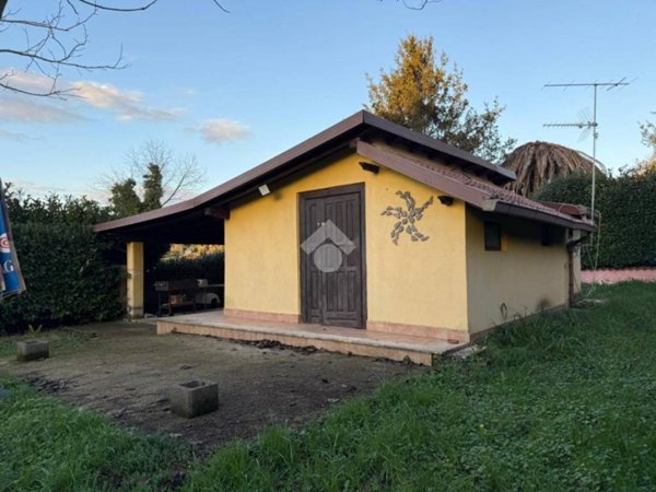 casa indipendente in vendita a Zagarolo