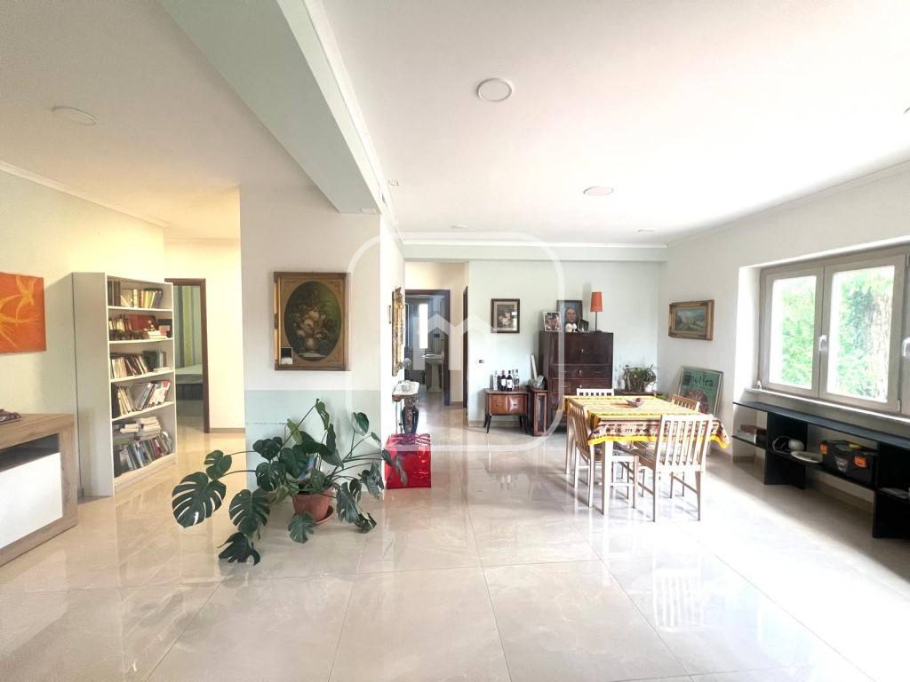 casa indipendente in vendita a Zagarolo in zona Valle Martella
