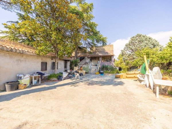casa indipendente in vendita a Zagarolo in zona Valle Martella