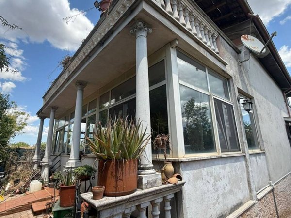 casa indipendente in vendita a Zagarolo