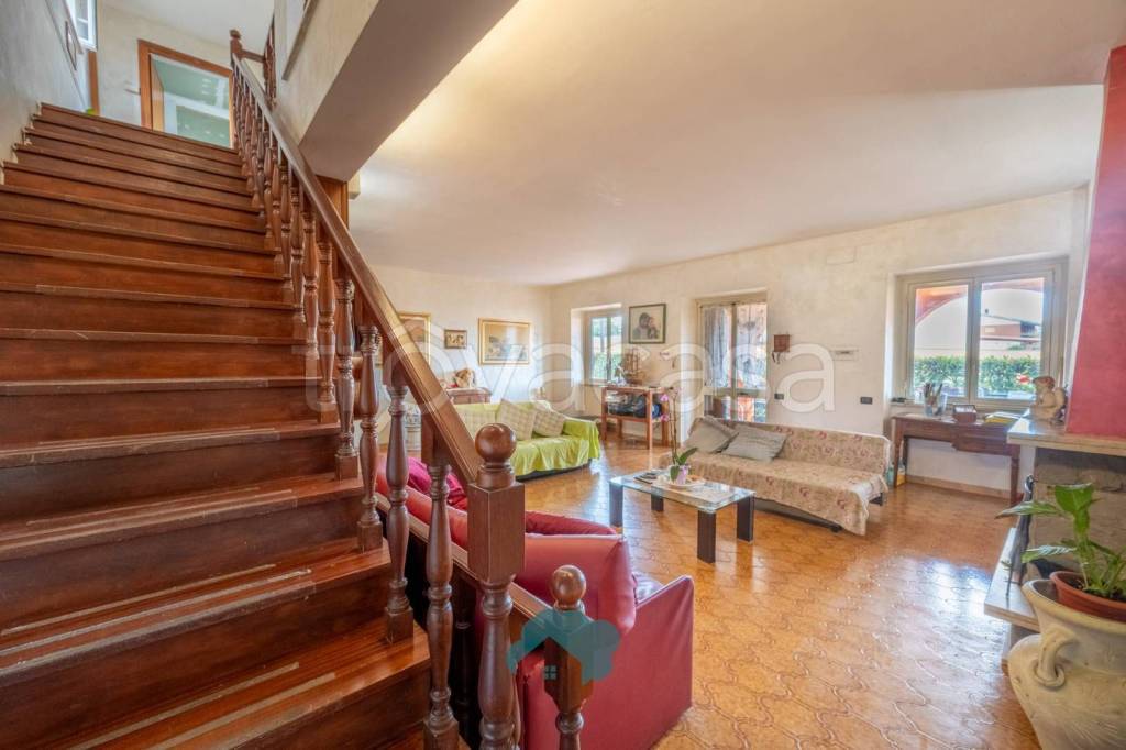 casa indipendente in vendita a Zagarolo