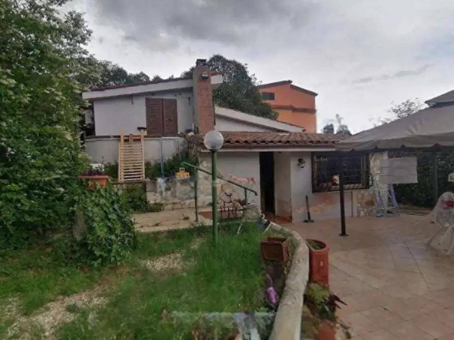casa indipendente in vendita a Zagarolo in zona Valle Martella