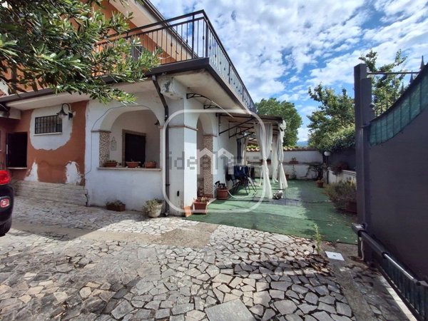 pentavano in vendita a Zagarolo