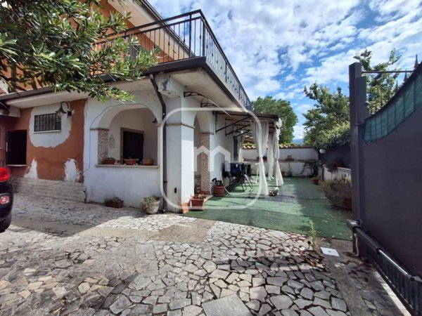 casa indipendente in vendita a Zagarolo