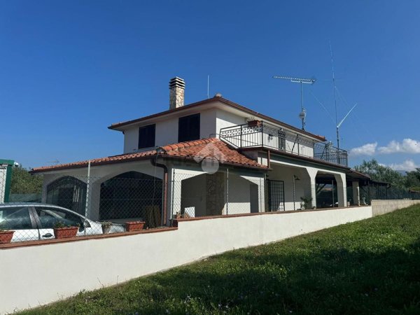 casa indipendente in vendita a Zagarolo