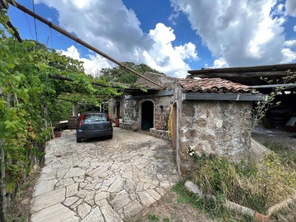 casa indipendente in vendita a Zagarolo