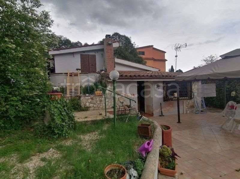 casa indipendente in vendita a Zagarolo in zona Valle Martella