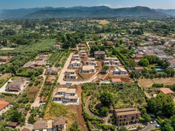casa indipendente in vendita a Zagarolo