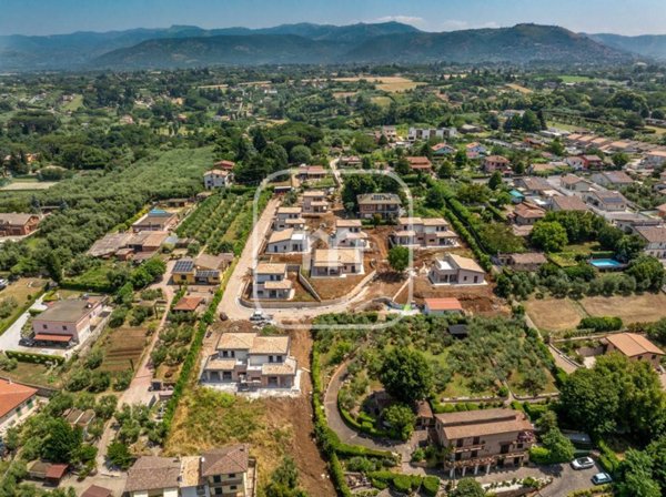 casa indipendente in vendita a Zagarolo