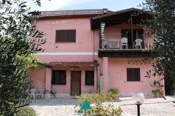 casa indipendente in vendita a Zagarolo