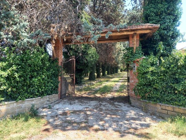 casa indipendente in vendita a Zagarolo